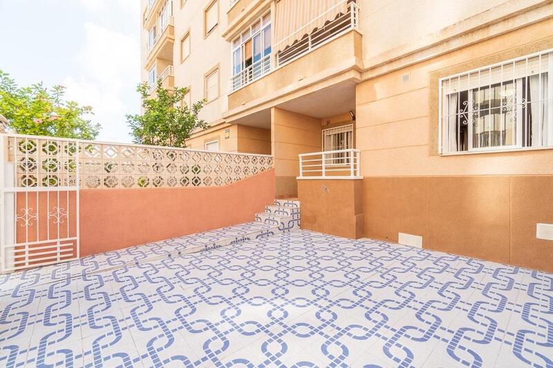 Appartement zu verkaufen in Torrevieja, Alicante