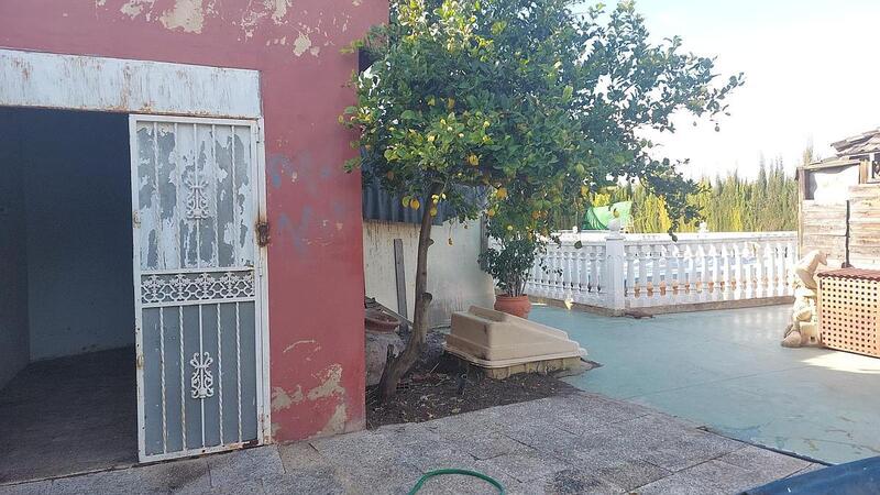 4 Cuarto Villa en venta