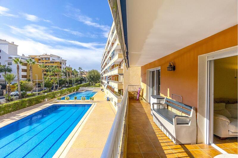 Apartment for sale in Punta Prima, Alicante