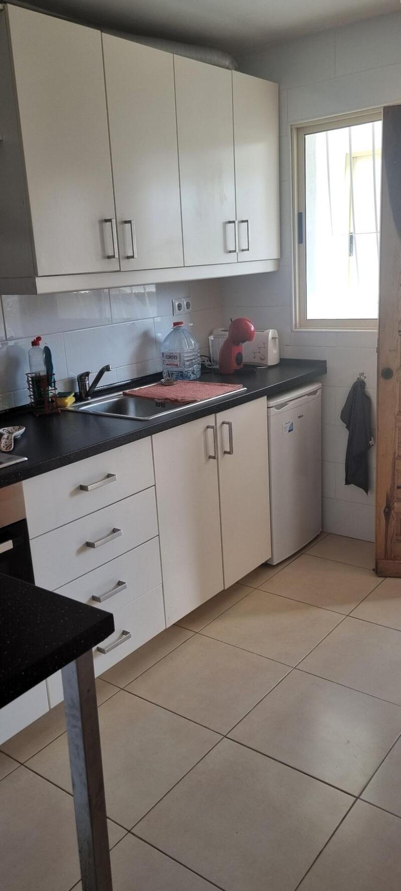 2 slaapkamer Gezinswoning Te koop