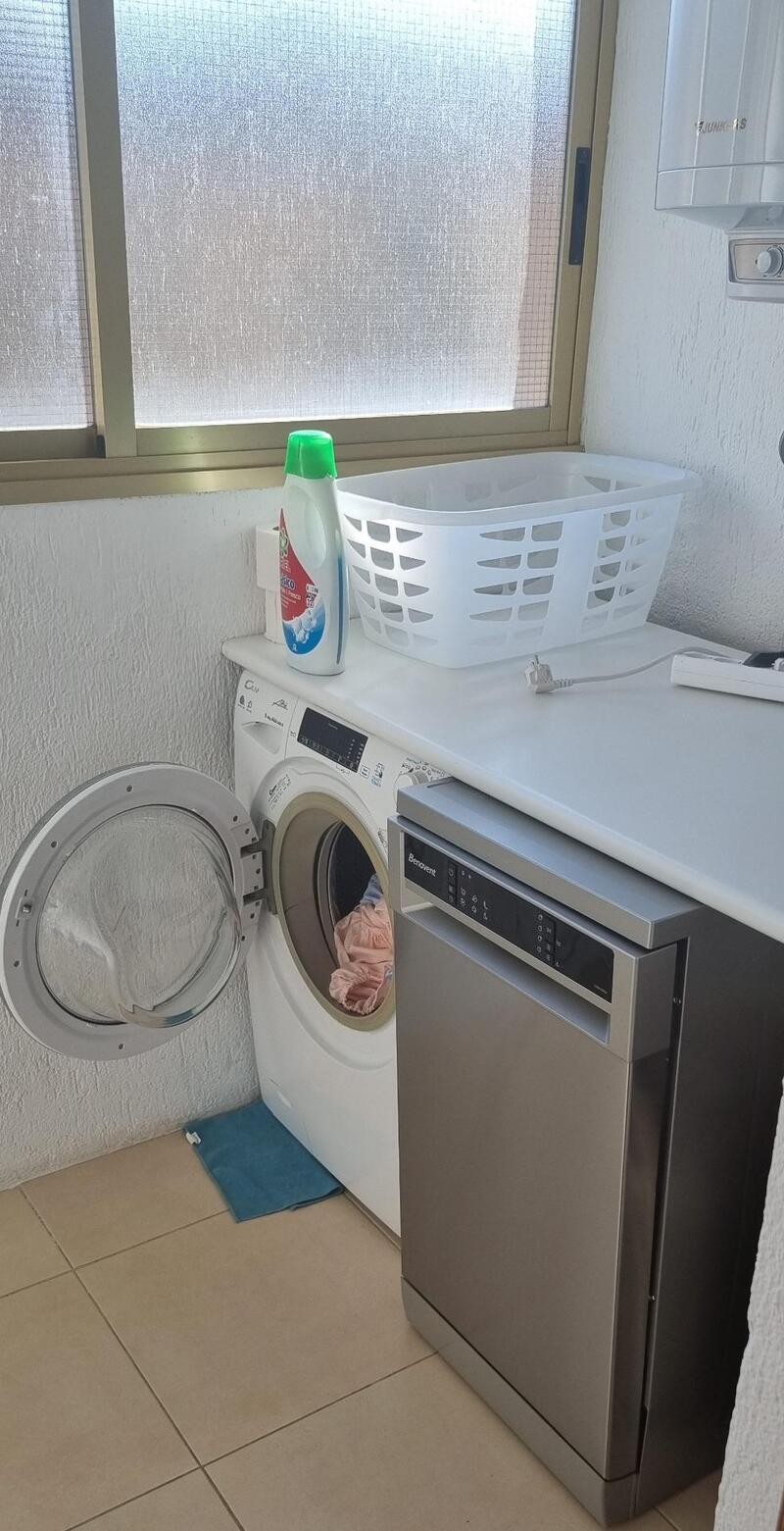 2 Cuarto Adosado en venta