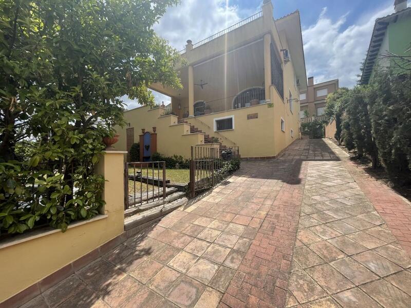 Villa en venta en Penàguila, Alicante