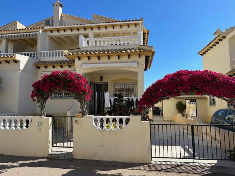 Villa till salu i Orihuela Costa, Alicante