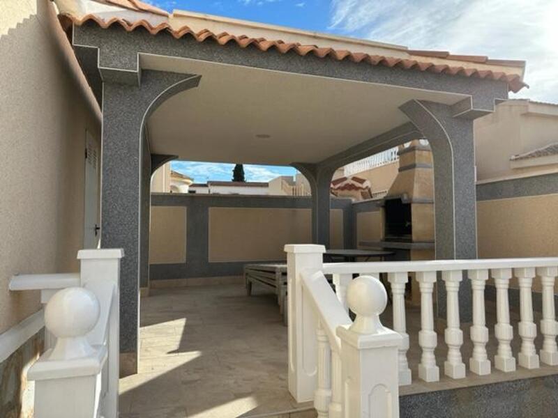 3 Cuarto Villa en venta