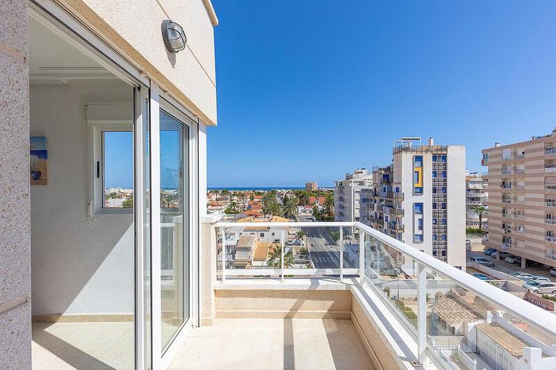 Appartement zu verkaufen in Torrevieja, Alicante