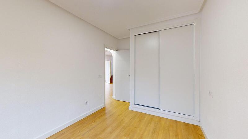 3 Schlafzimmer Stadthaus zu verkaufen