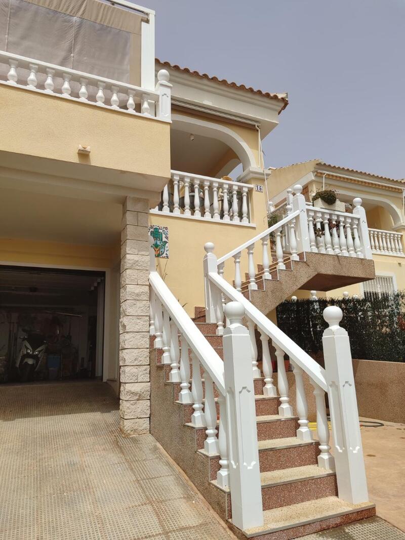 3 bedroom Villa for sale