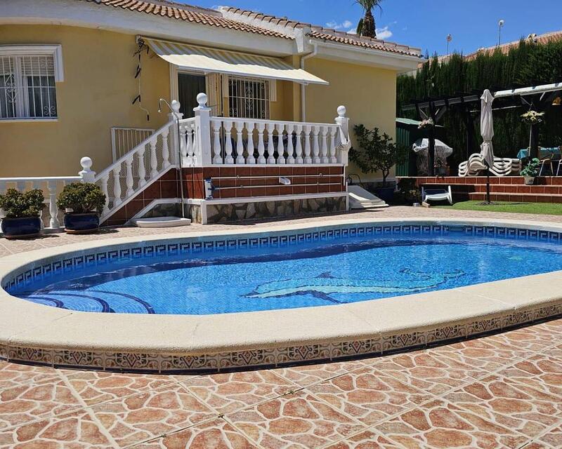 3 Cuarto Villa en venta