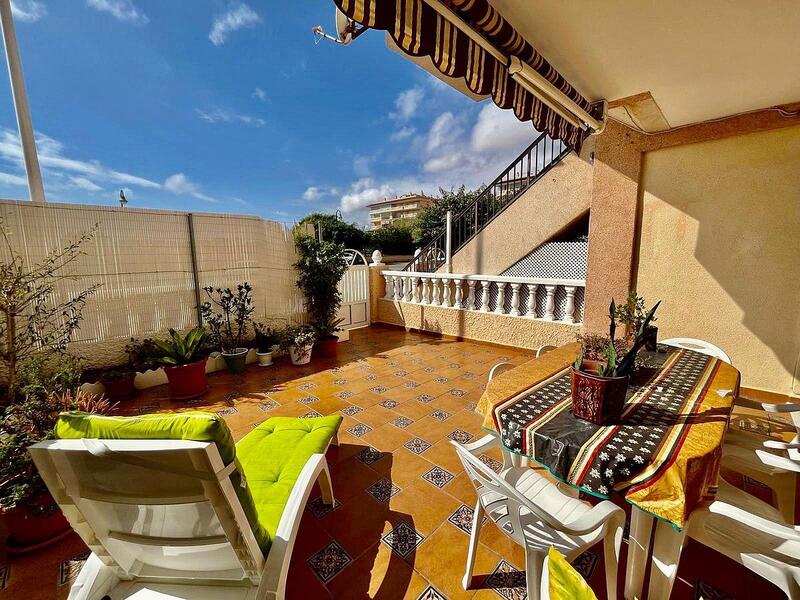 Townhouse for sale in Torrevieja, Alicante