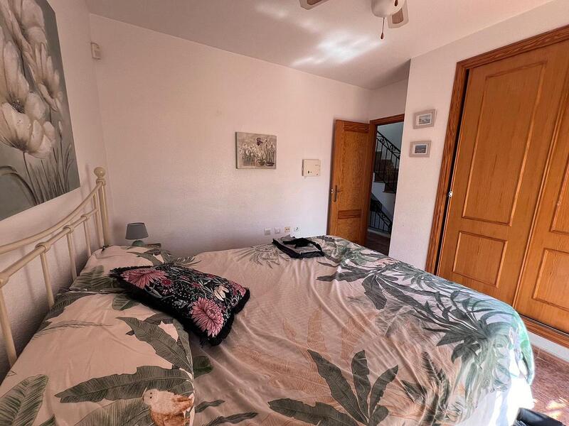 3 Schlafzimmer Stadthaus zu verkaufen