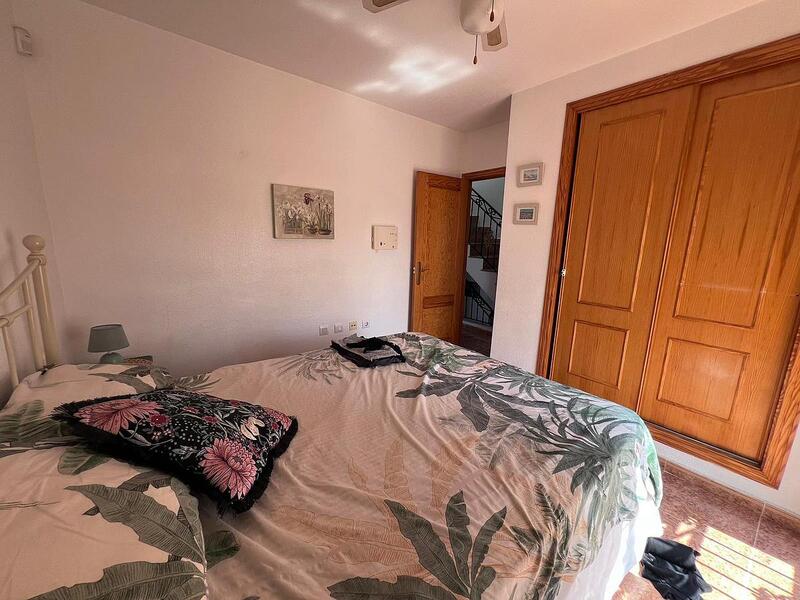 3 Schlafzimmer Stadthaus zu verkaufen