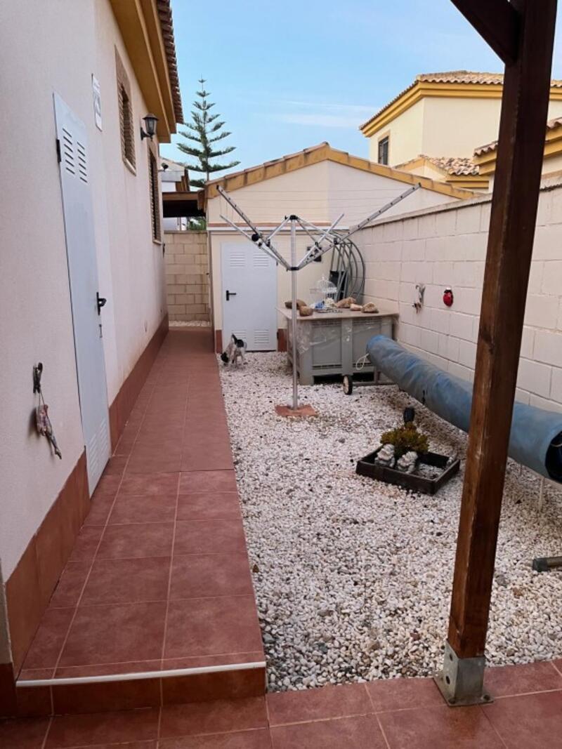 3 Cuarto Villa en venta