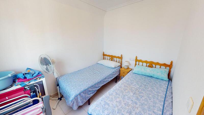 2 Schlafzimmer Stadthaus zu verkaufen