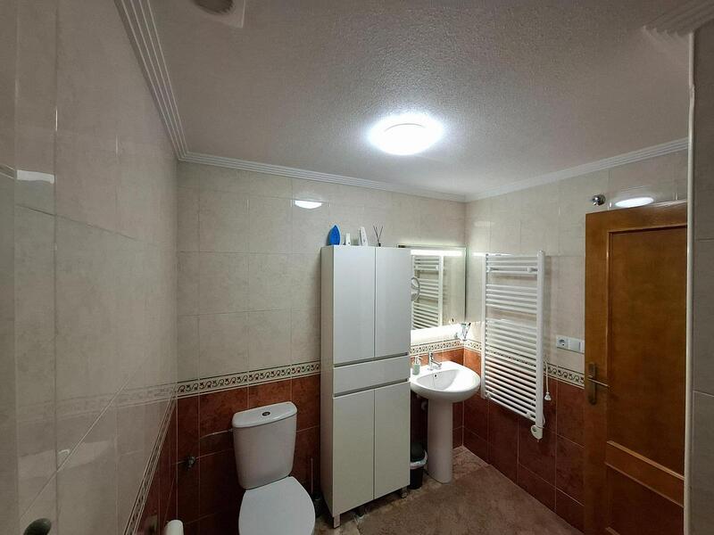 2 slaapkamer Appartement Te koop