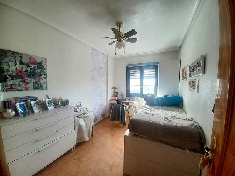 2 slaapkamer Appartement Te koop