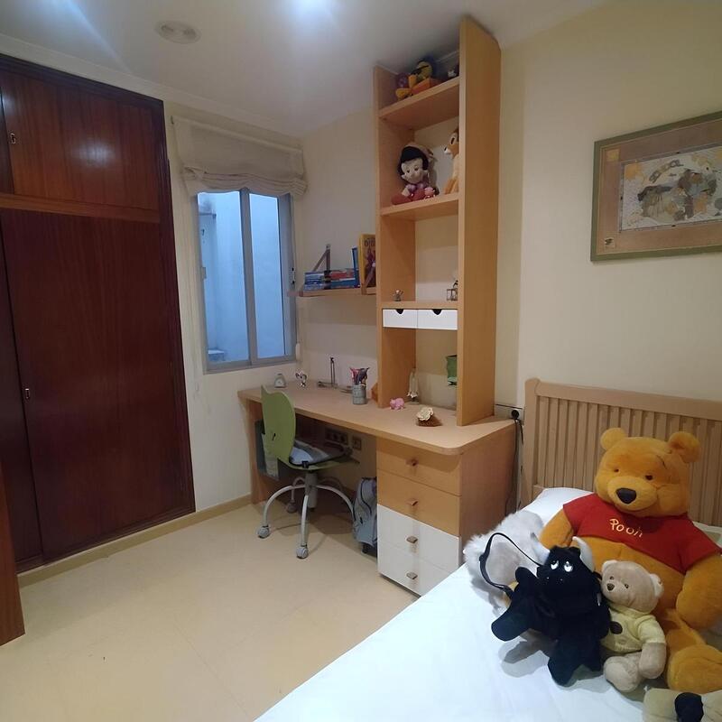 4 Schlafzimmer Appartement zu verkaufen