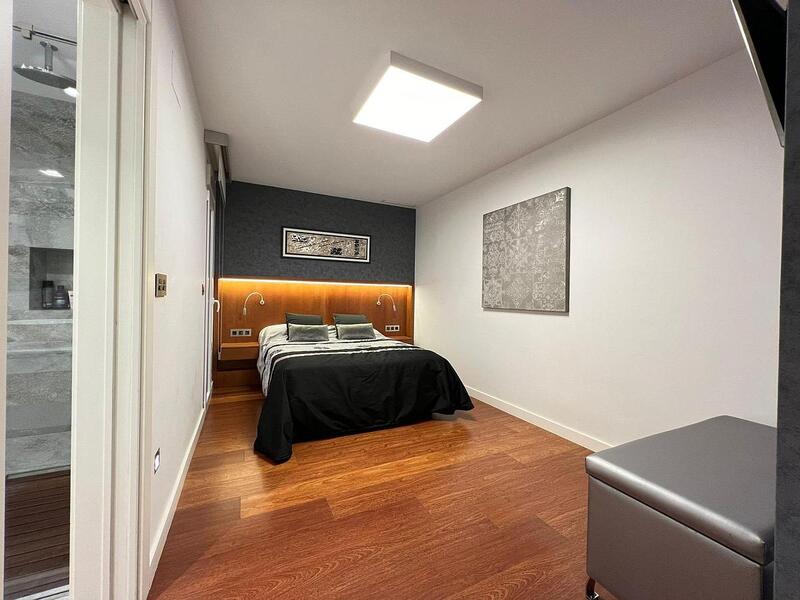 4 slaapkamer Appartement Te koop