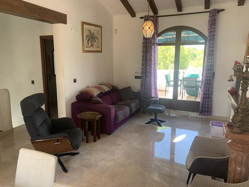 4 Cuarto Villa en venta