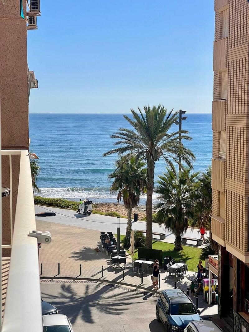 Apartamento en venta en Torrevieja, Alicante