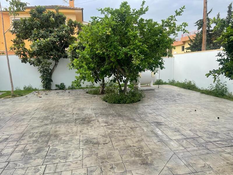 6 Cuarto Adosado en venta