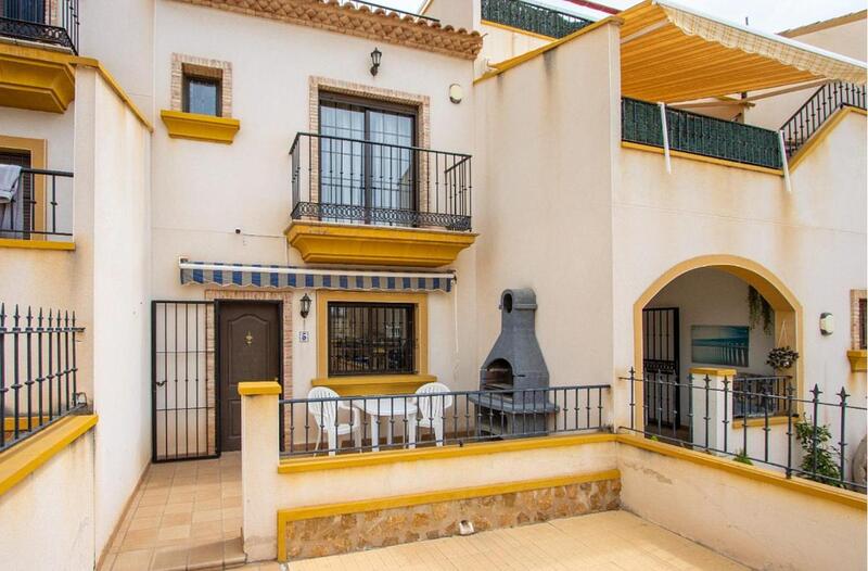 2 Cuarto Villa en venta