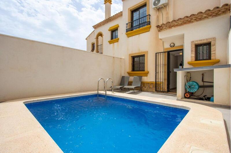 2 bedroom Villa for sale