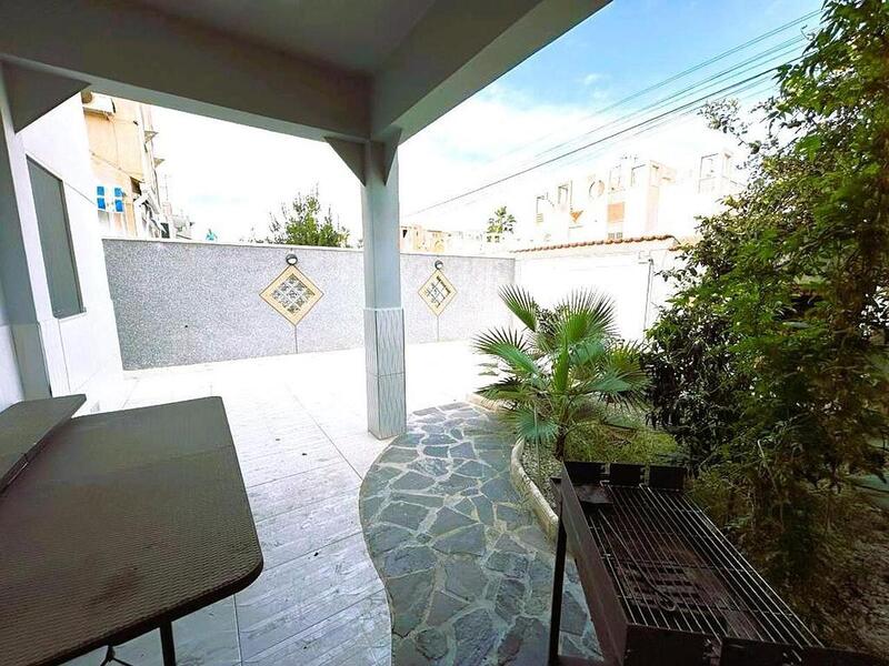 2 Cuarto Villa en venta