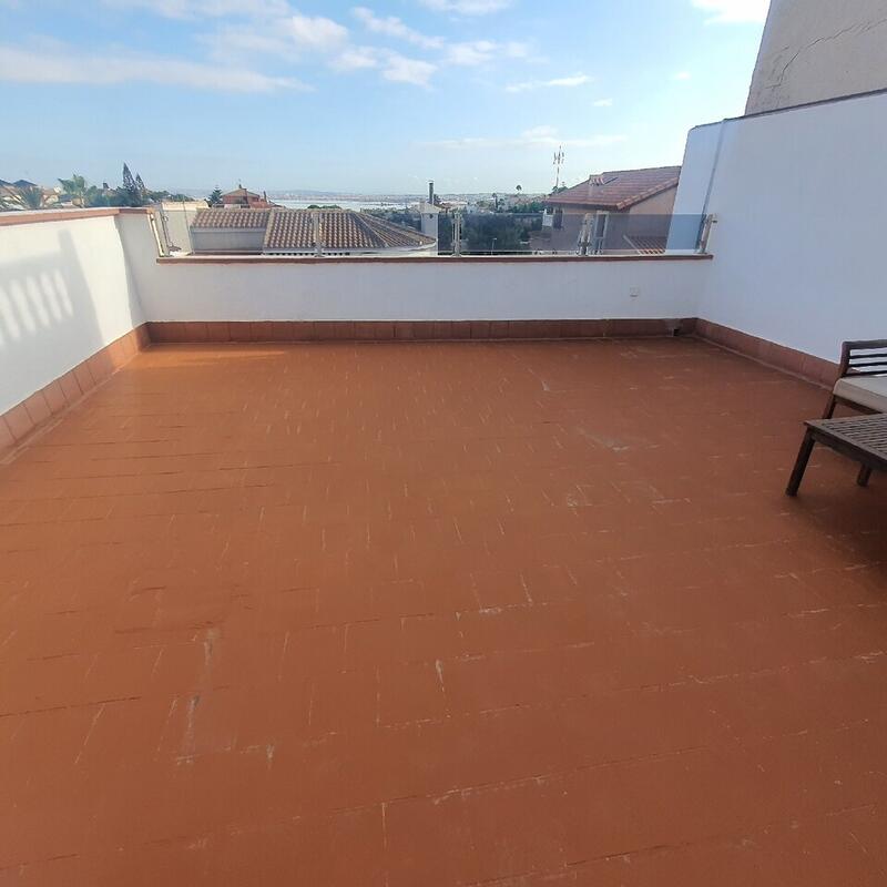 3 Cuarto Adosado en venta