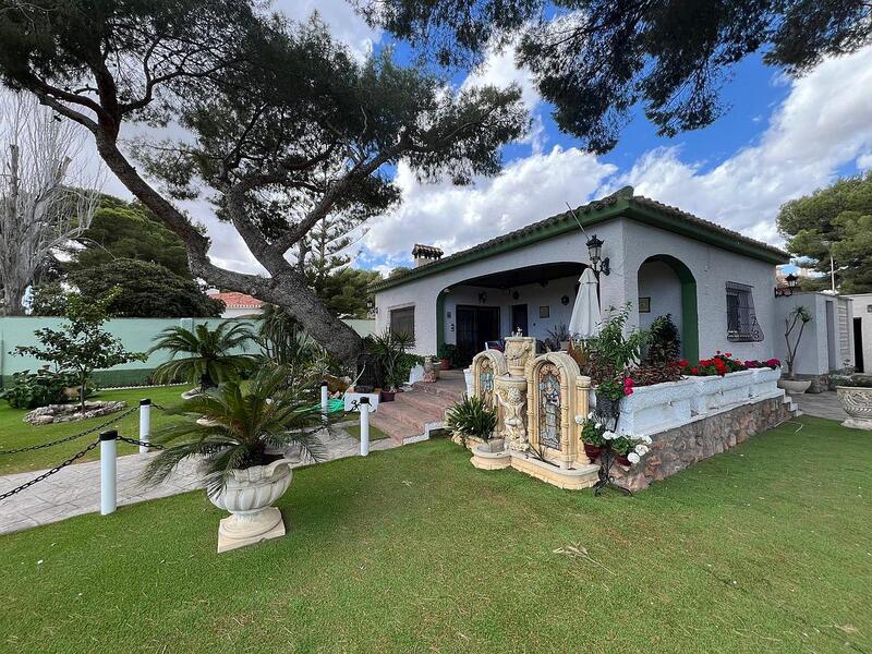 3 bedroom Villa for sale