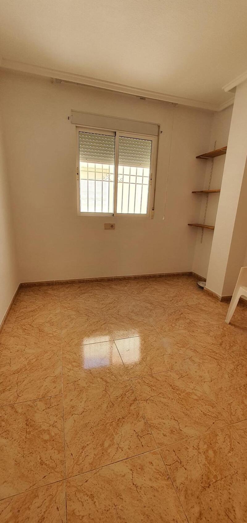 2 slaapkamer Appartement Te koop