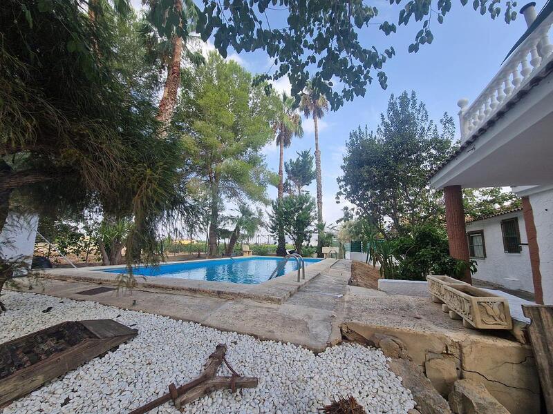 Villa for sale in Orihuela, Alicante