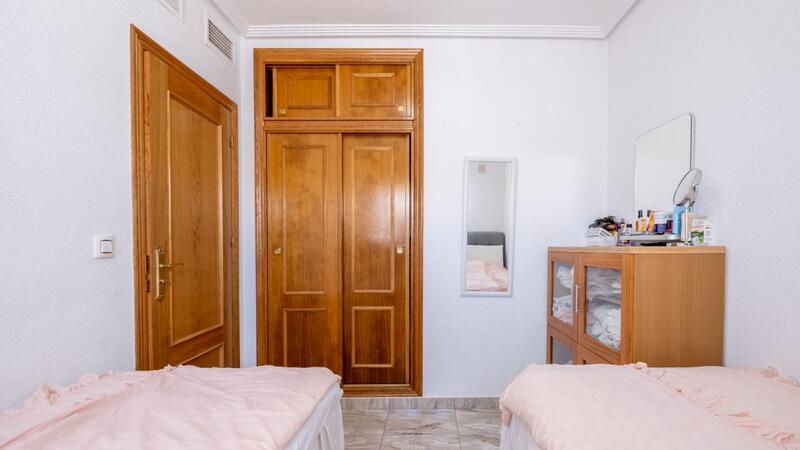 2 slaapkamer Appartement Te koop