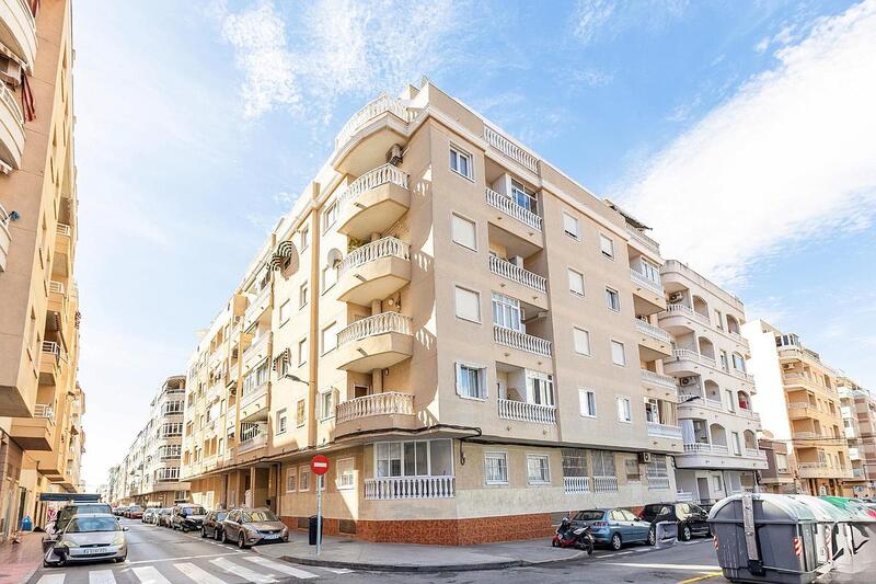 Appartement zu verkaufen in Torrevieja, Alicante