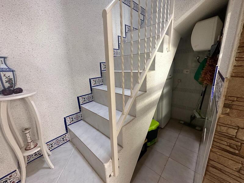 4 Cuarto Adosado en venta