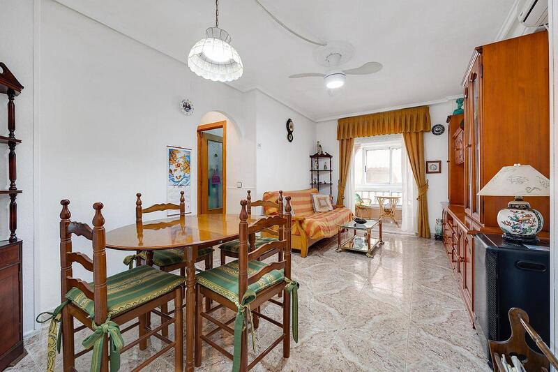 Appartement zu verkaufen in Torrevieja, Alicante