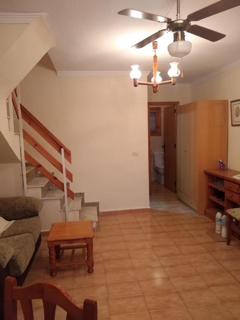 2 Cuarto Adosado en venta