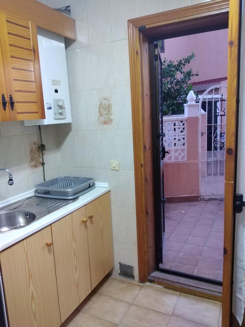 2 Cuarto Adosado en venta