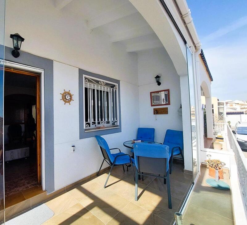 2 Cuarto Villa en venta