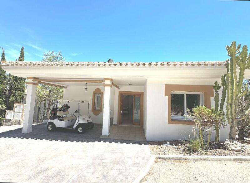 3 Cuarto Villa en venta