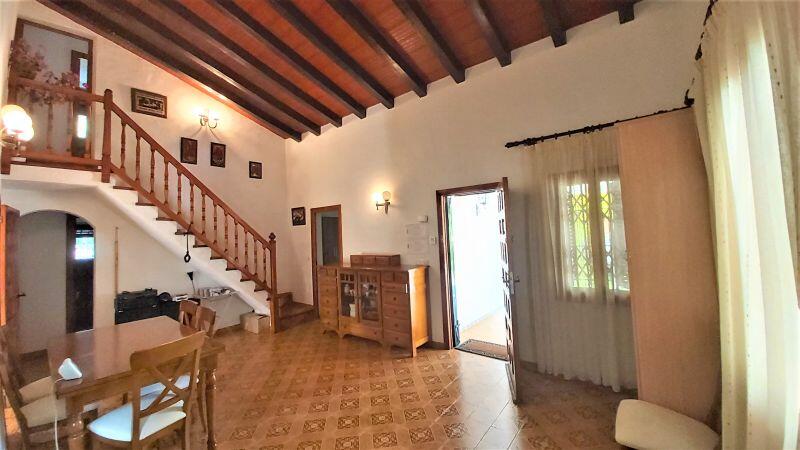 4 Cuarto Villa en venta