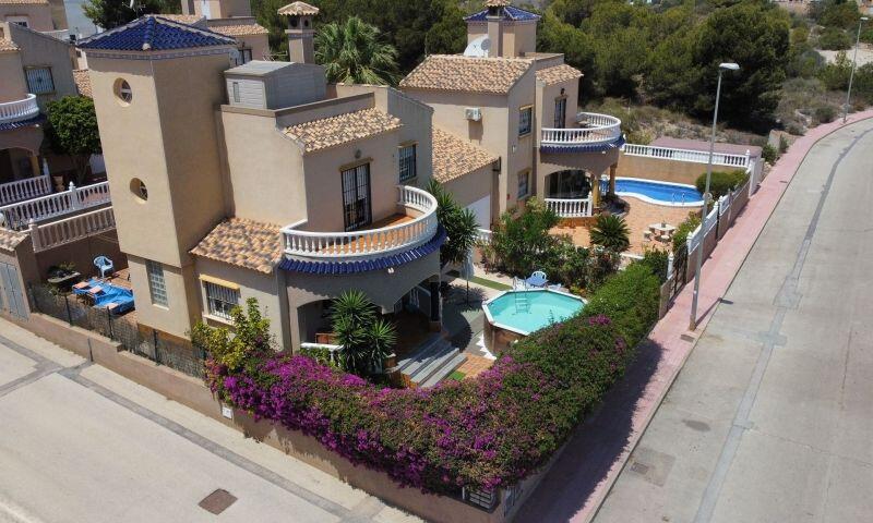 Villa à vendre dans Orihuela Costa, Alicante