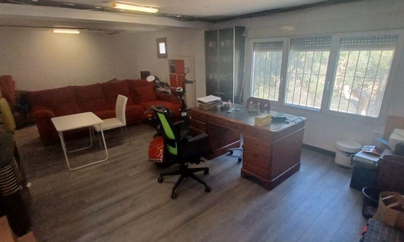 4 Cuarto Villa en venta