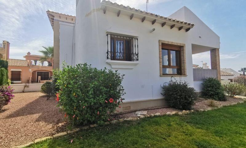 3 Cuarto Villa en venta