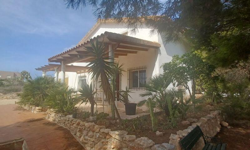 3 Cuarto Villa en venta