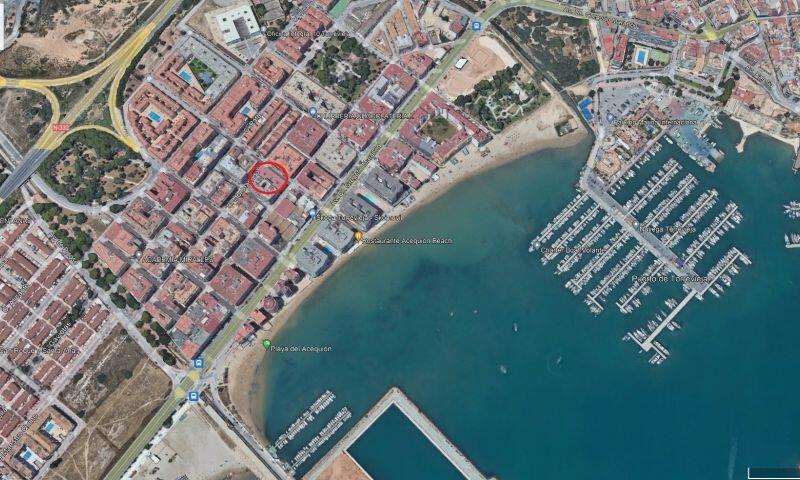 квартира продается в Torrevieja, Alicante