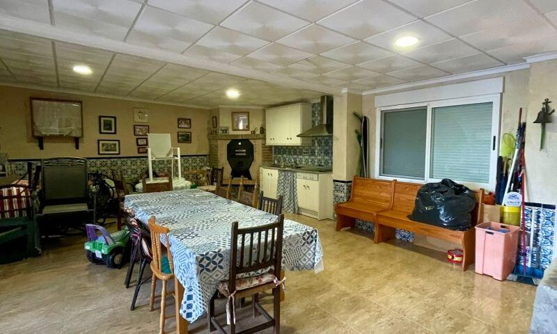 4 Cuarto Villa en venta