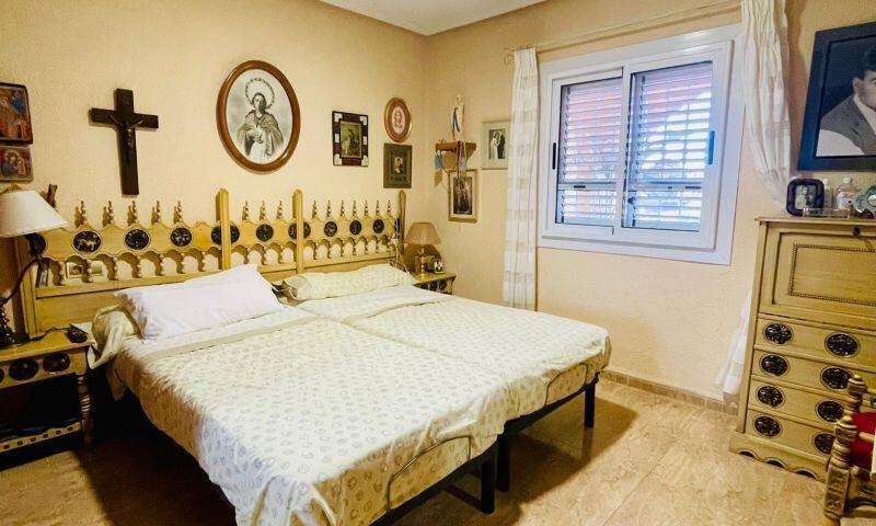 4 Cuarto Villa en venta