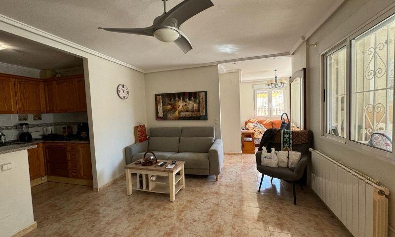 3 Cuarto Villa en venta