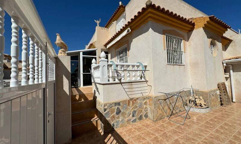 3 Cuarto Villa en venta