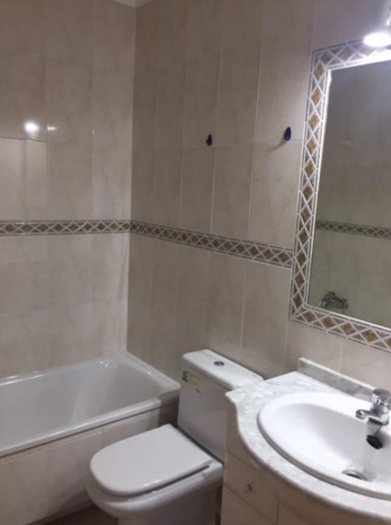 2 Cuarto Adosado en venta